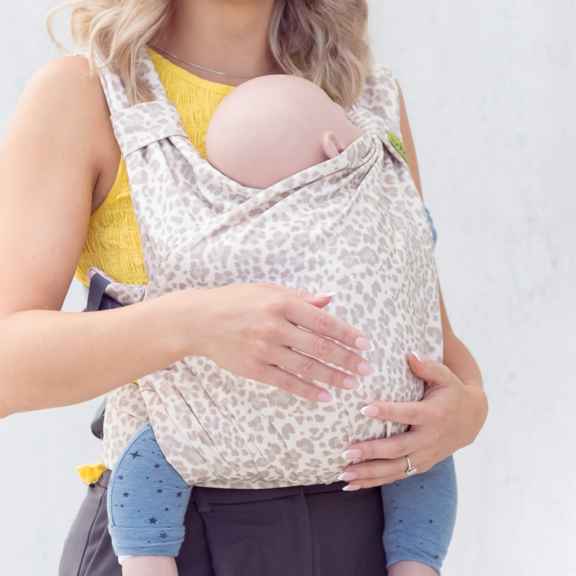 Boba Bliss Carrier - Sand Leopard
