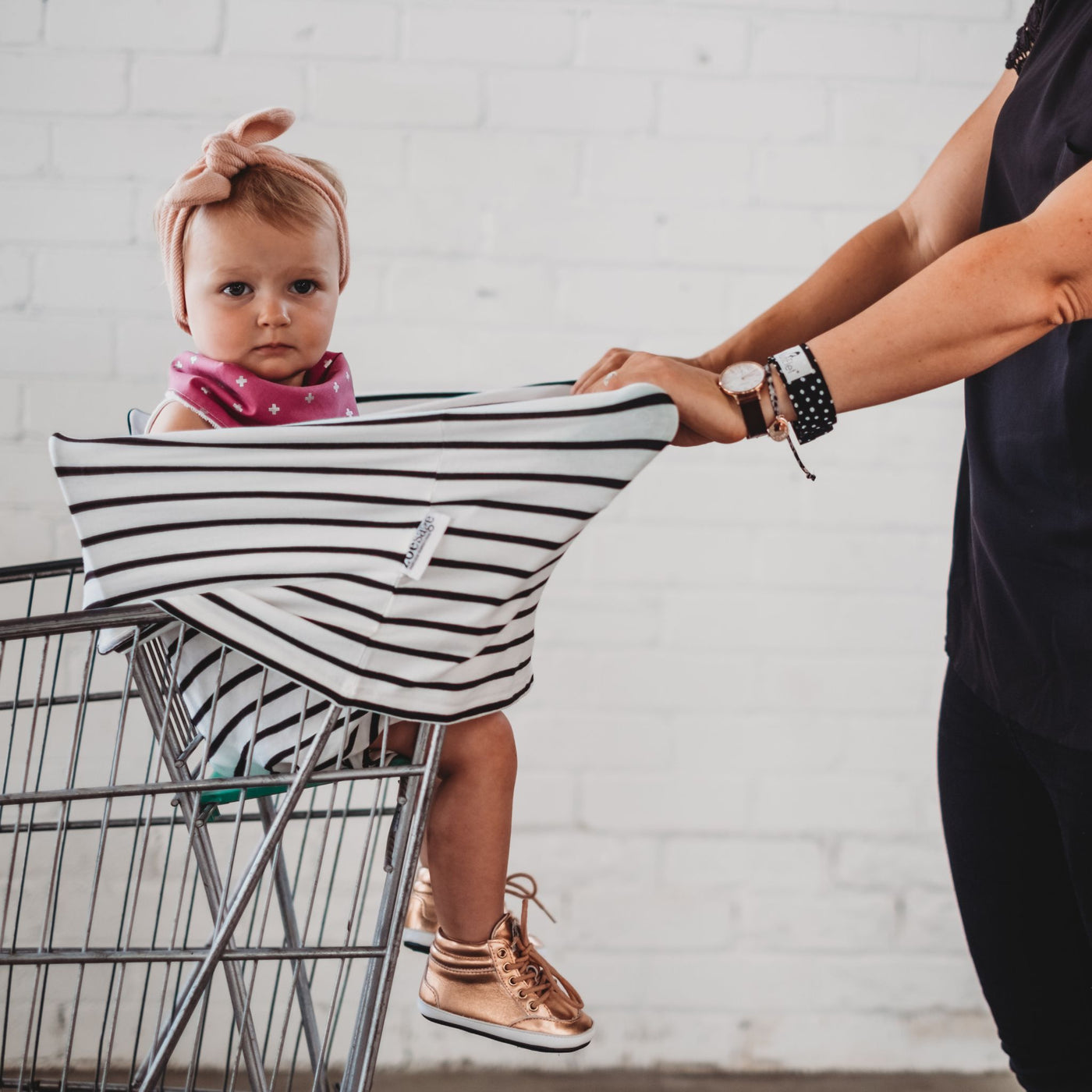 Nursing Shawl Buying Guide Australia: How to Choose the Right Cover for Breastfeeding