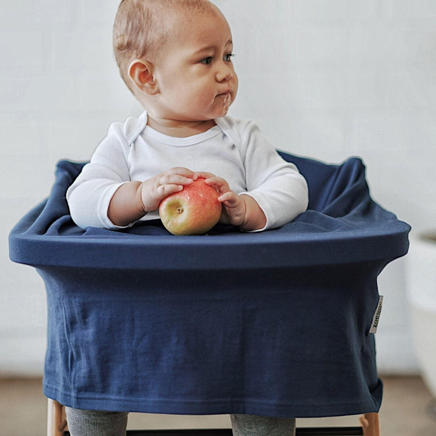 Baby Swaddle vs Nursing Cover vs Blanket Wrap: Which Is Best for NZ Babies?